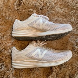 NWOT New Balance Sneakers